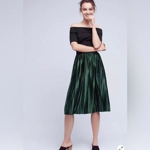 Anthropologie Lili’s Closet Pleated Velvet Skirt in Dark Green